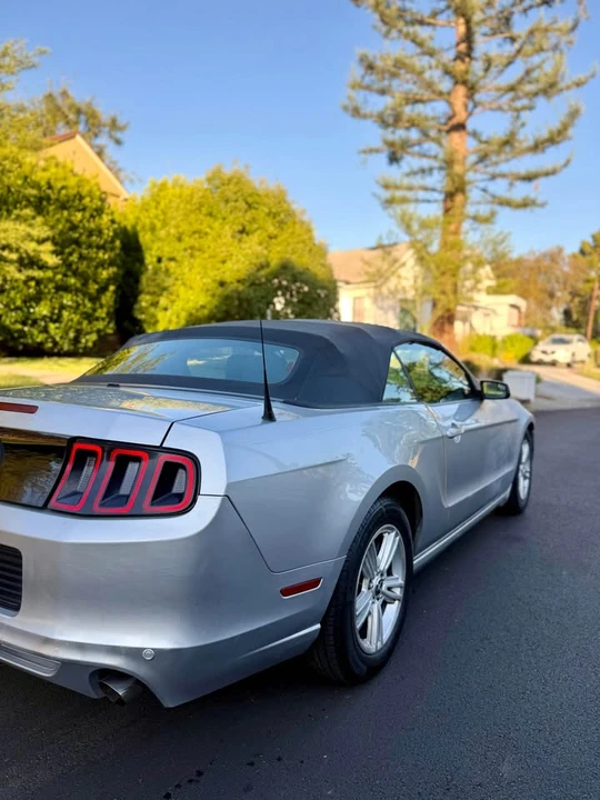 2014 Ford S197 Mustang - Image 10 of 20