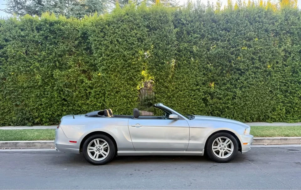 2014 Ford S197 Mustang - Image 8 of 20