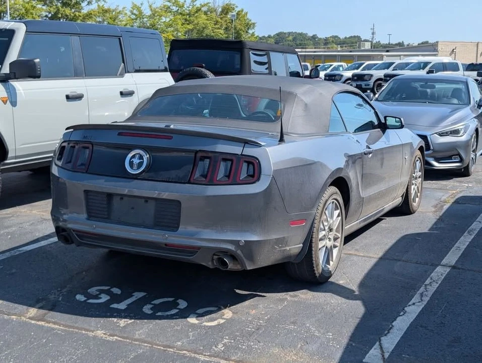 2014 Ford S197 Mustang - Image 4 of 6