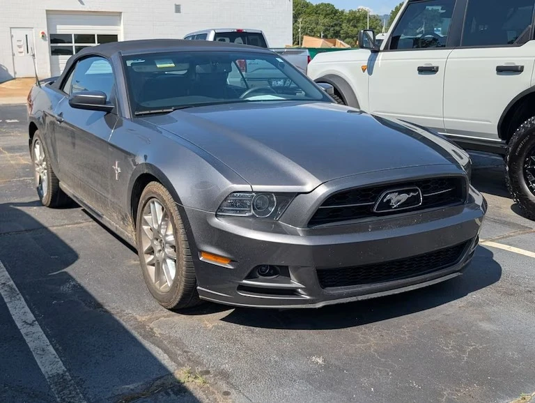 2014 Ford S197 Mustang - Image 3 of 6