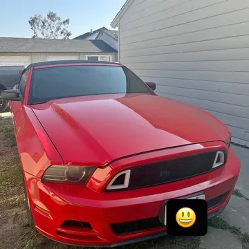 2014 Ford Mustang V6 Premium Coupe 2D