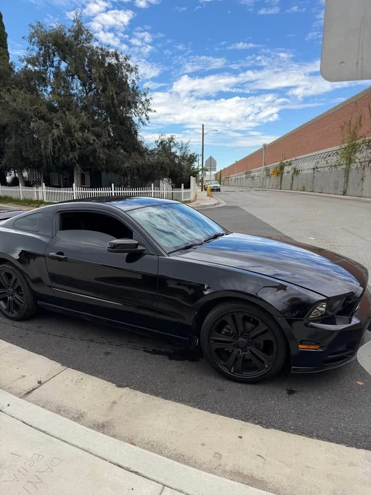 2014 Ford S197 Mustang - Image 3 of 11