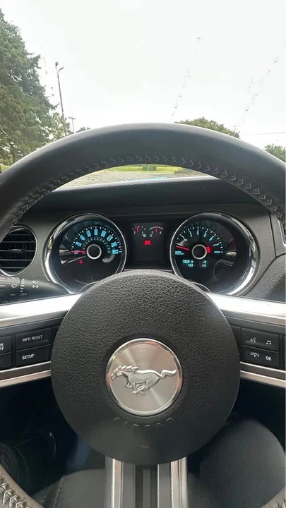 2014 Ford S197 Mustang - Image 11 of 17
