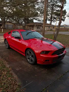 2014 Ford Mustang V6 Premium Coupe 2D