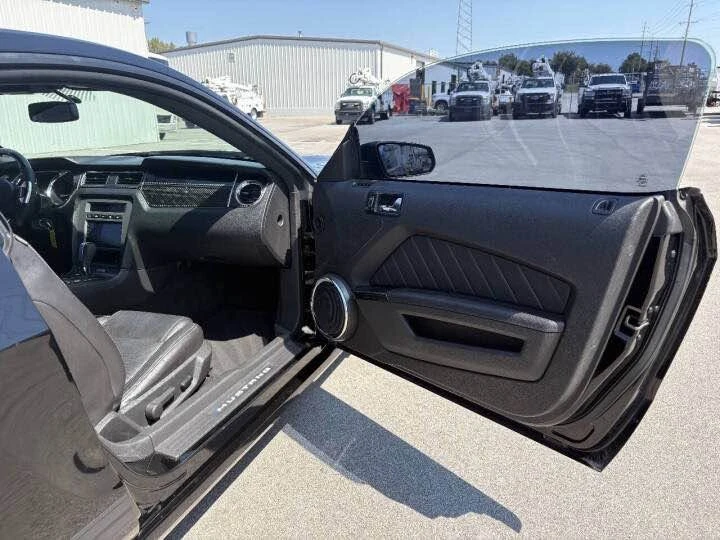 2014 Ford S197 Mustang - Image 13 of 15