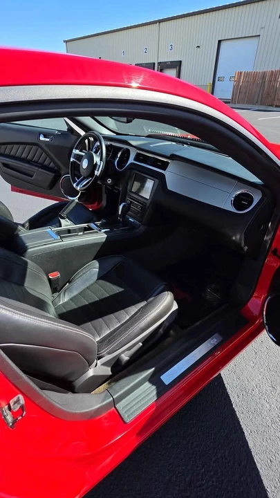 2014 Ford S197 Mustang - Image 10 of 13
