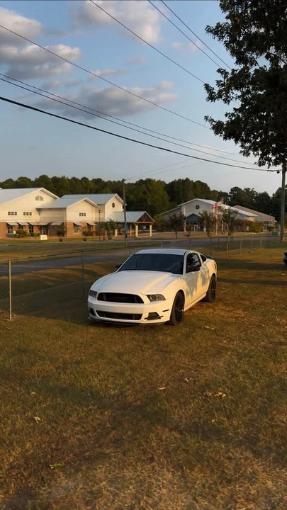 2014 Ford S197 Mustang - Image 6 of 7