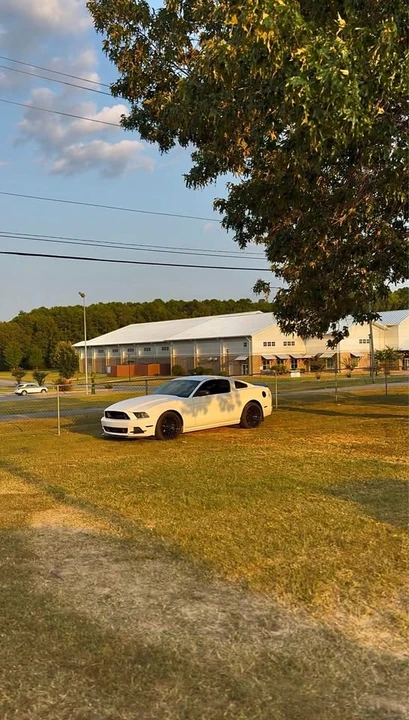 2014 Ford S197 Mustang - Image 4 of 7