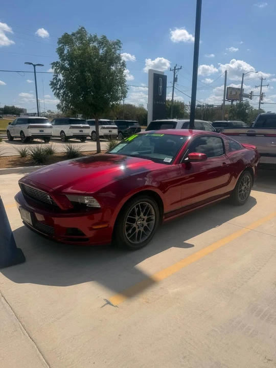 2014 Ford S197 Mustang - Image 2 of 5
