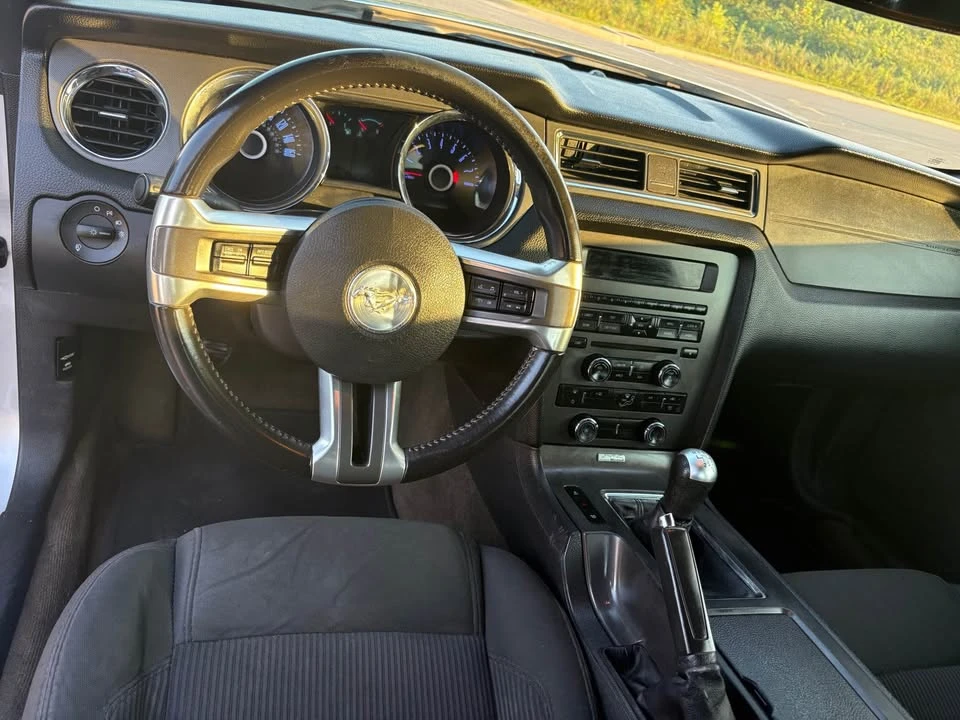 2014 Ford S197 Mustang - Image 7 of 9