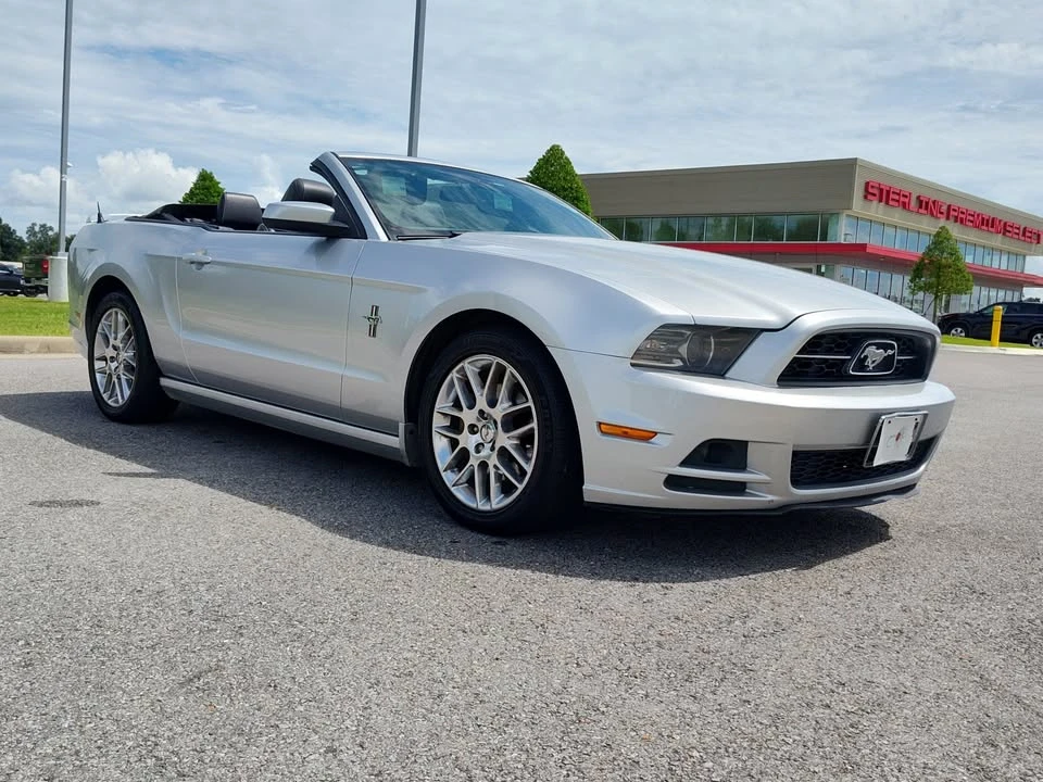 2014 Ford S197 Mustang - Image 9 of 20