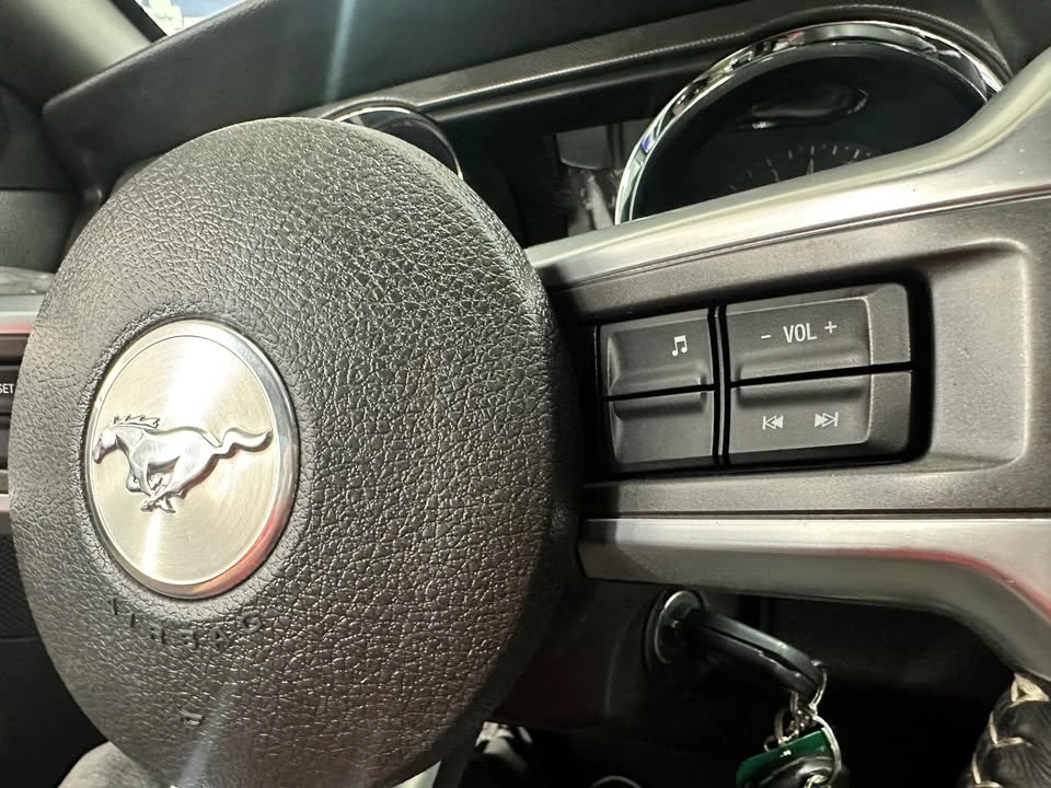 2014 Ford S197 Mustang - Image 4 of 5