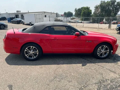 2014 Ford Mustang V6 Premium