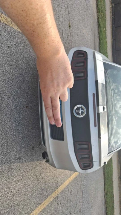 2014 Ford S197 Mustang - Image 3 of 4