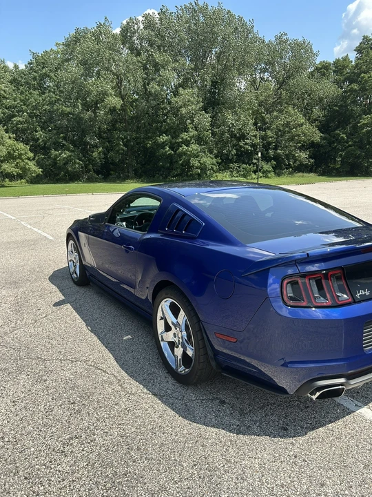 2014 Ford S197 Mustang - Image 12 of 13