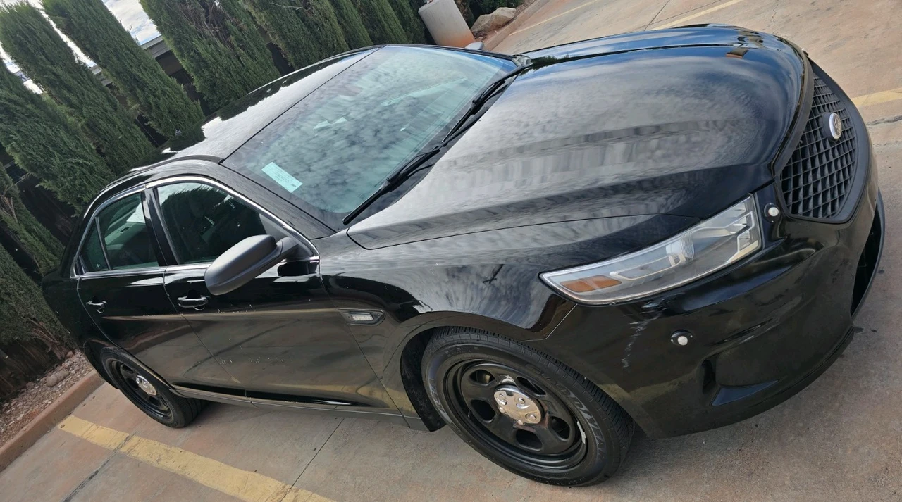 2014 Ford Taurus - Image 8 of 31