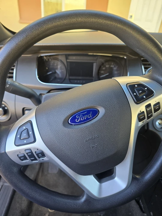 2014 Ford Taurus - Image 26 of 31