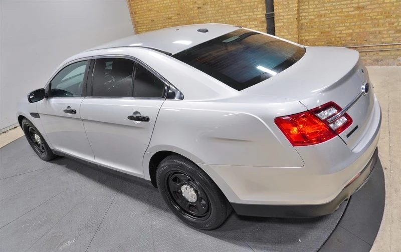 2014 Ford Taurus 6th Gen - Image 18 of 21