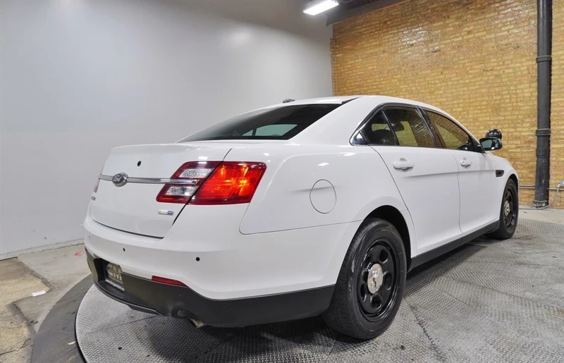 2014 Ford Taurus 5th Gen - Image 10 of 12