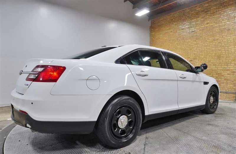 2014 Ford Taurus 5th Gen - Image 12 of 12