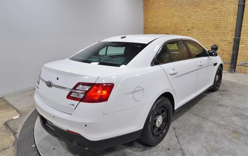 2014 Ford Taurus 5th Gen - Image 11 of 12