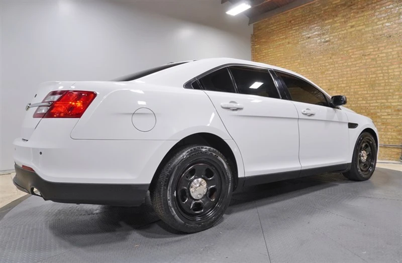 2014 Ford Taurus 6th Gen - Image 14 of 21