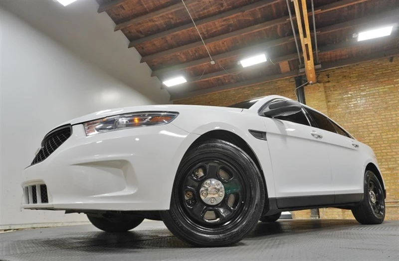 2014 Ford Taurus 6th Gen - Image 4 of 21