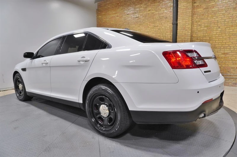 2014 Ford Taurus 6th Gen - Image 18 of 21