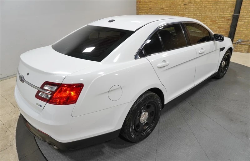 2014 Ford Taurus 5th Gen - Image 11 of 12