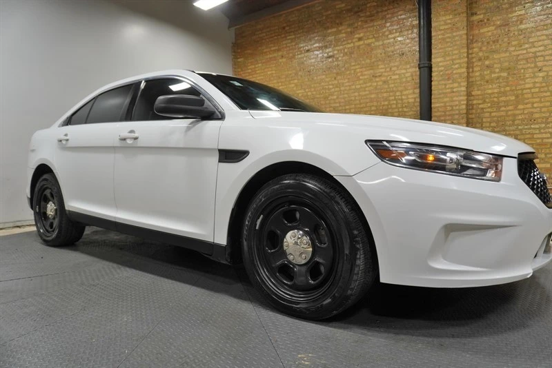 2014 Ford Taurus 5th Gen - Image 8 of 12