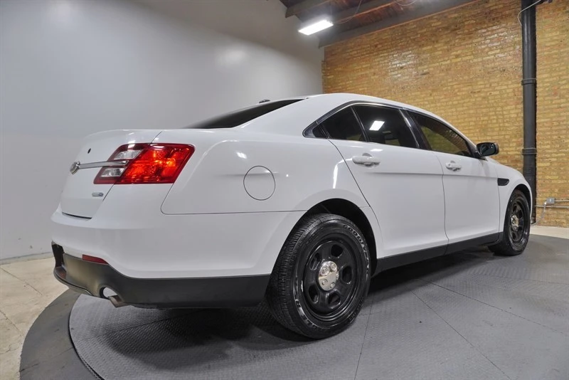 2014 Ford Taurus 5th Gen - Image 10 of 12