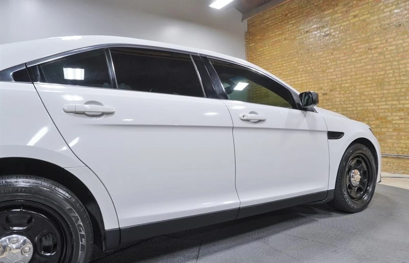 2014 Ford Taurus 6th Gen - Image 13 of 21