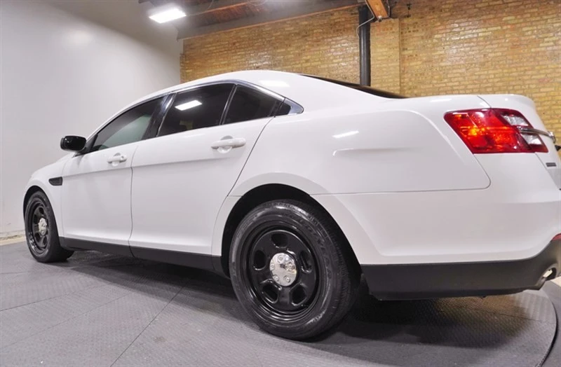 2014 Ford Taurus 6th Gen - Image 18 of 21