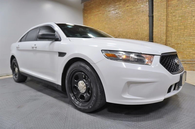 2014 Ford Taurus 6th Gen - Image 6 of 12