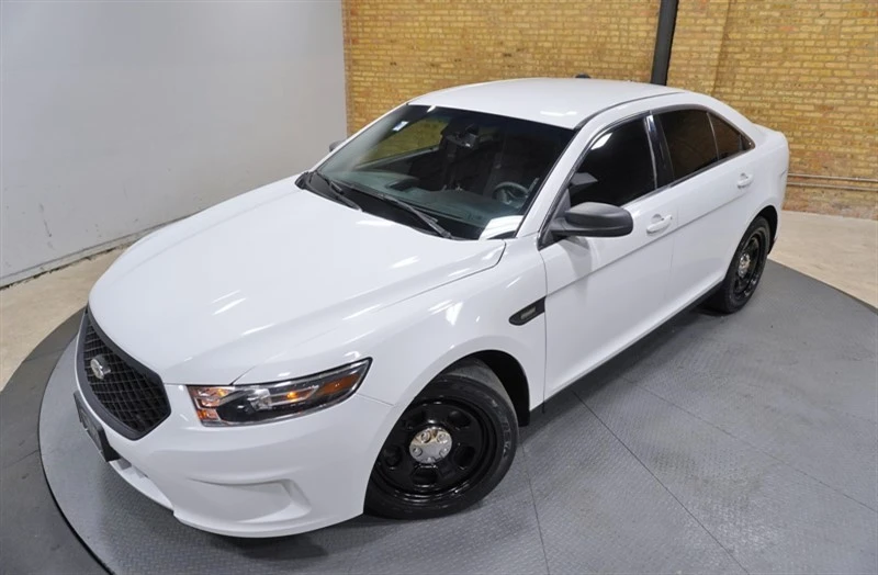 2014 Ford Taurus 6th Gen - Image 2 of 31