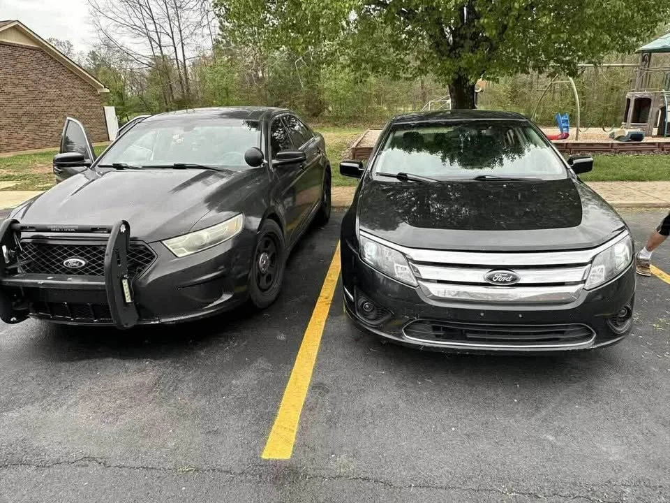 2014 Ford Taurus 6th Gen - Image 6 of 21
