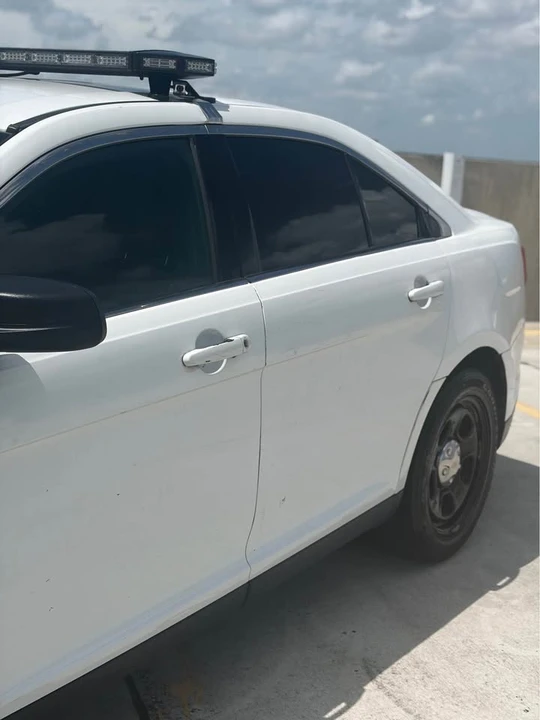 2014 Ford Taurus 6th Gen - Image 5 of 20