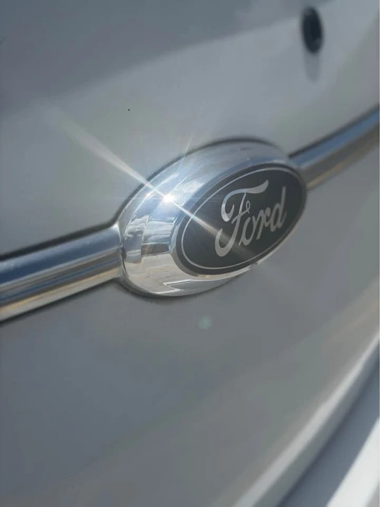 2014 Ford Taurus 6th Gen - Image 12 of 20