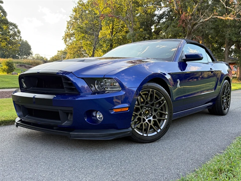 2014 Ford S197 II Shelby Mustang GT500 - Image 2 of 30