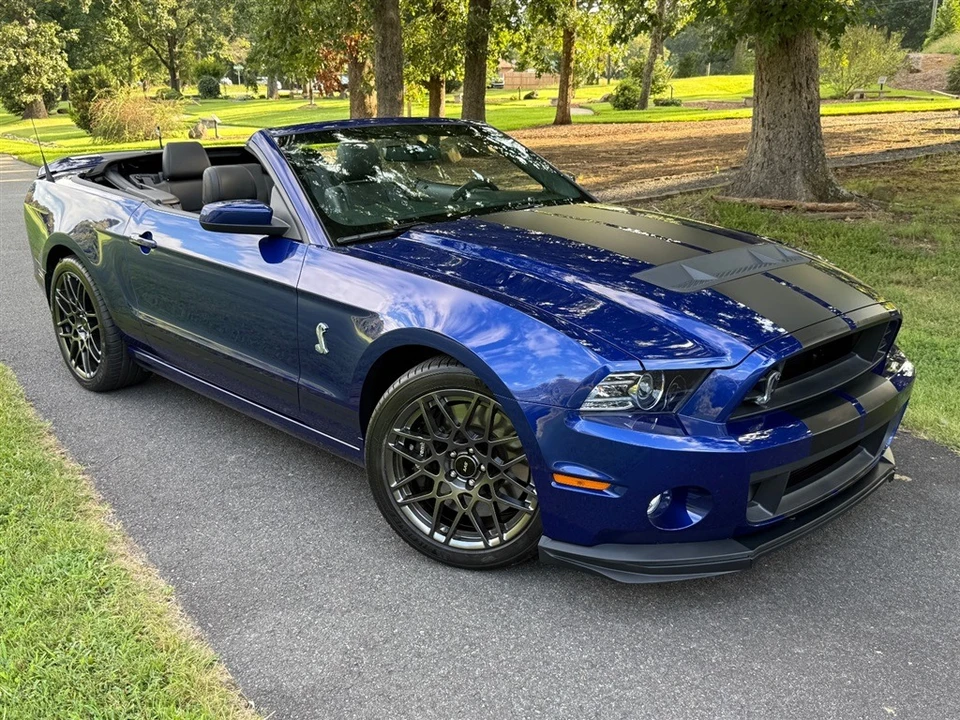 2014 Ford S197 II Shelby Mustang GT500 - Image 28 of 31