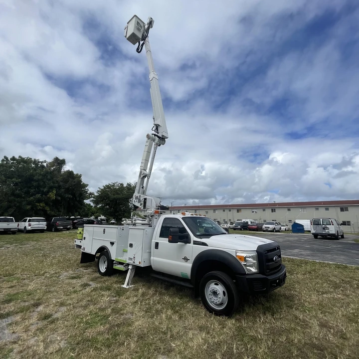 2014 Ford Super Duty 3rd Gen - Image 2 of 12