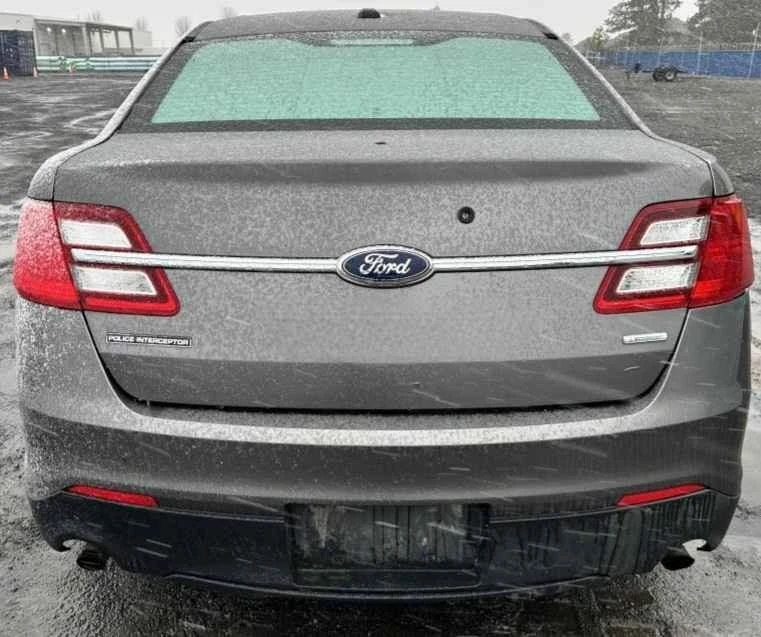2014 Ford Taurus 6th Gen - Image 17 of 19