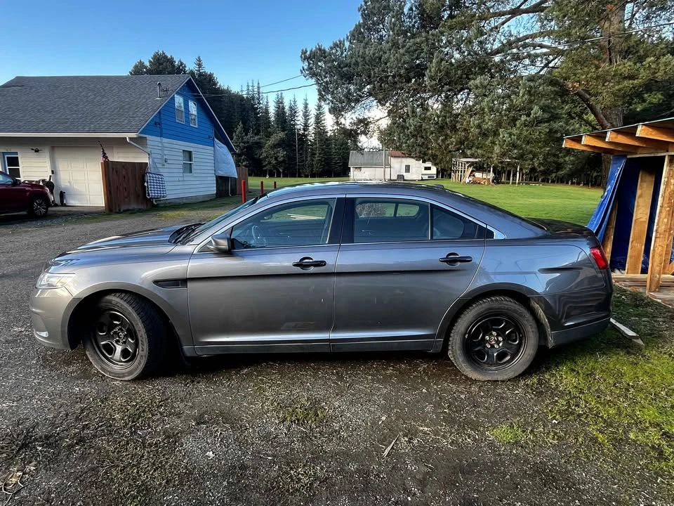2014 Ford Taurus 6th Gen - Image 18 of 19