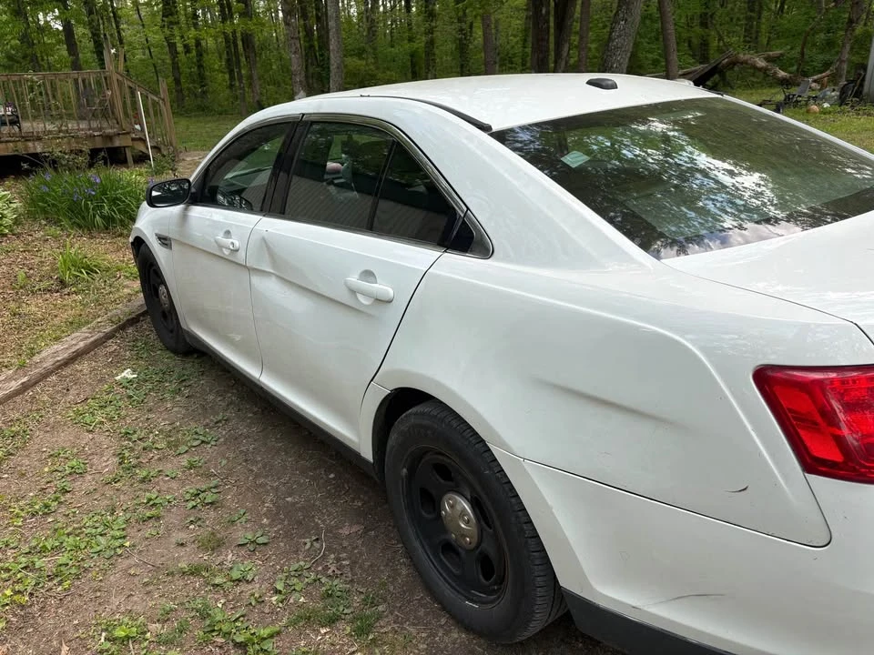 2014 Ford Taurus 6th Gen - Image 3 of 9
