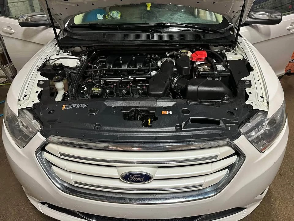 2014 Ford Taurus 6th Gen - Image 6 of 7