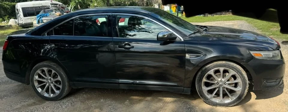 2014 Ford Taurus 6th Gen - Image 3 of 9