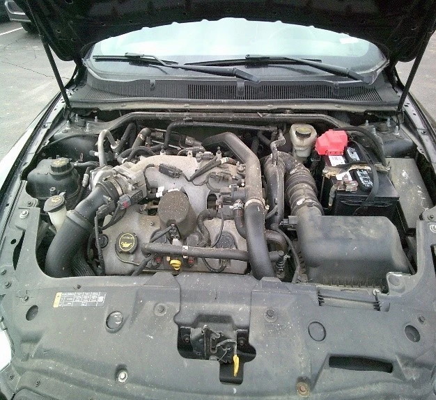 2014 Ford Taurus 5th Gen - Image 4 of 10