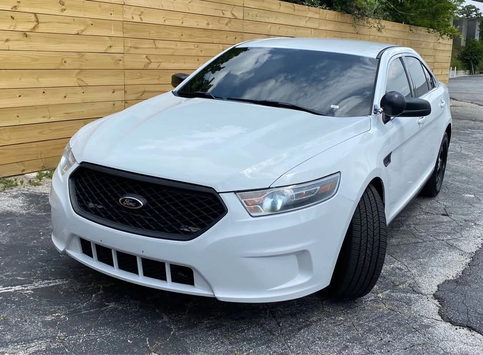 2014 Ford Taurus 6th Gen - Image 11 of 19