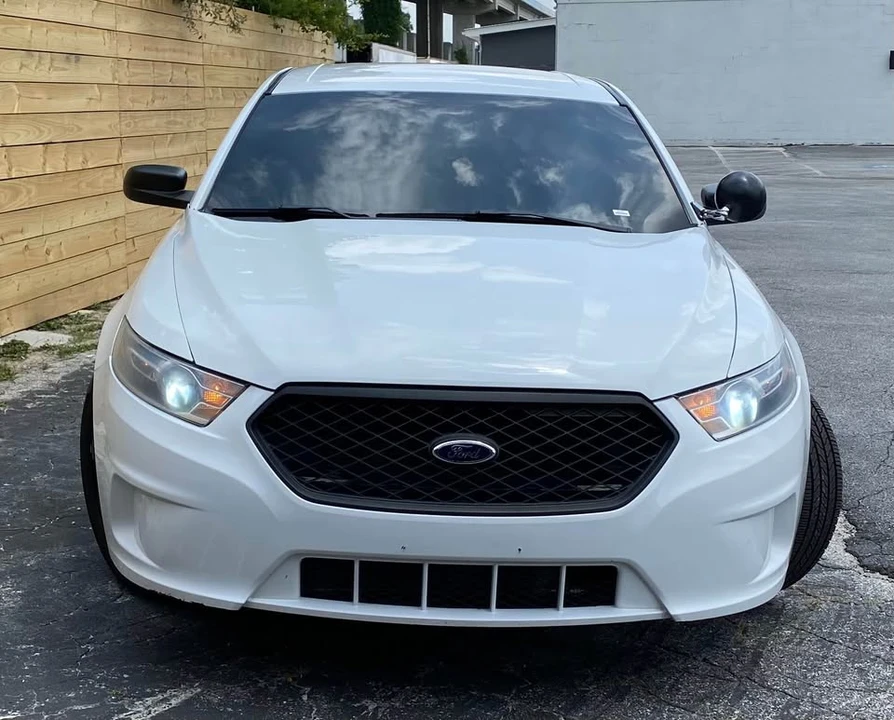2014 Ford Taurus 6th Gen - Image 12 of 19