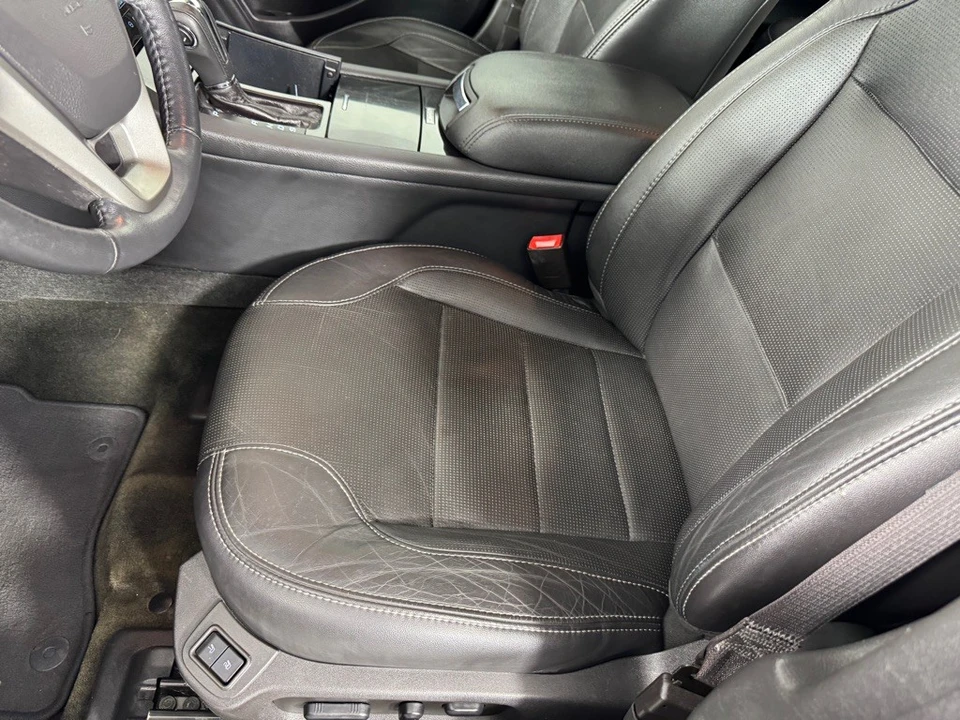 2014 Ford Taurus 5th Gen - Image 10 of 12